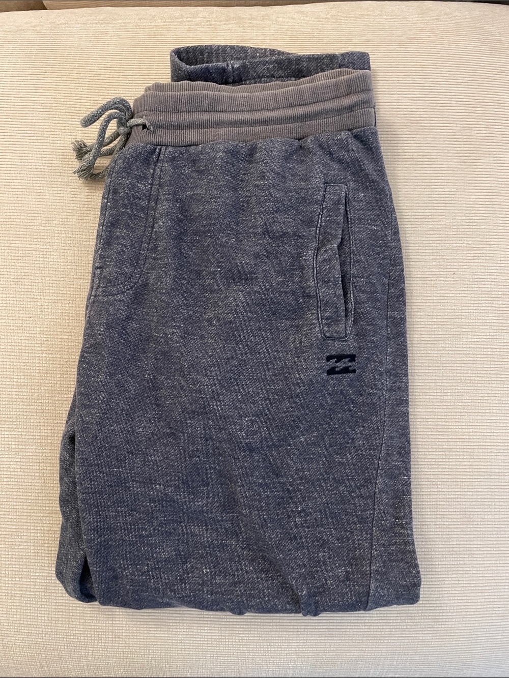 Billabong Men’s Size Medium Heather Gray Drawstring Jogger Bottoms